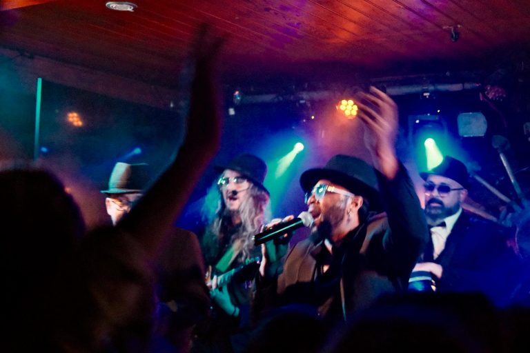 ENR au festival Les Berniques 2025 (©)Olivier-Gadal