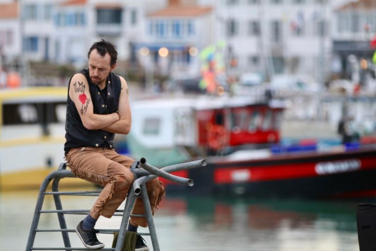 Lombric Spaghetti au festival Les Berniques 2025 (©)Olivier-Gadal.jpg